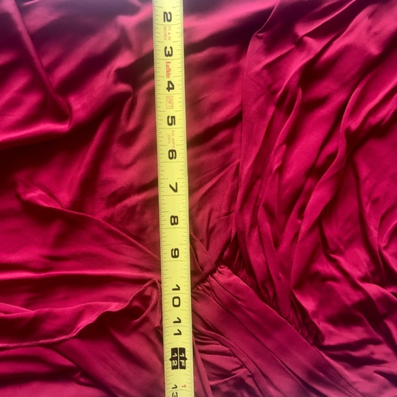 Stunning Red One Shoulder Holiday Dress NWT Fits Like a L - XL - Picture 11 of 11